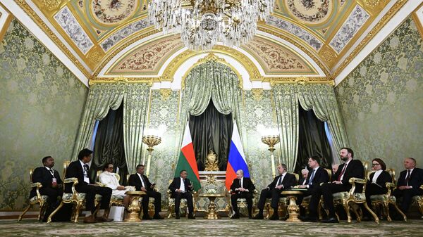 普京：马达加斯加是俄罗斯在非洲的重要伙伴之一 - 俄罗斯卫星通讯社