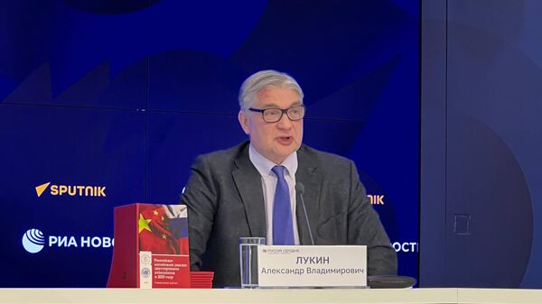 俄罗斯科学院中国与现代亚洲研究所科研主任亚历山大·卢金 - 俄罗斯卫星通讯社