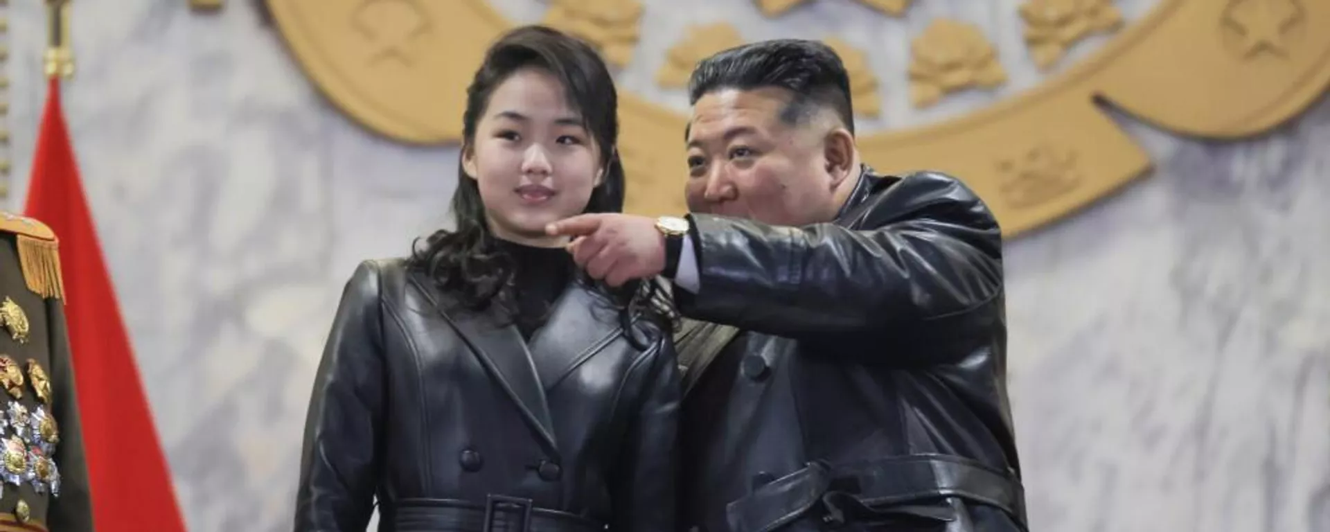 金正恩携女儿出席朝鲜劳动党第九次代表大会。 - 俄罗斯卫星通讯社, 1920, 26.02.2026