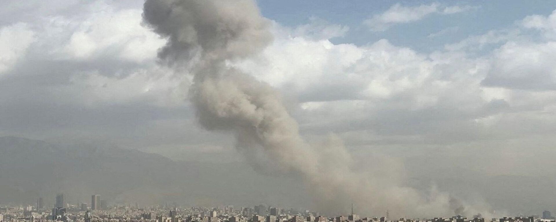 德黑兰 - 俄罗斯卫星通讯社, 1920, 28.02.2026