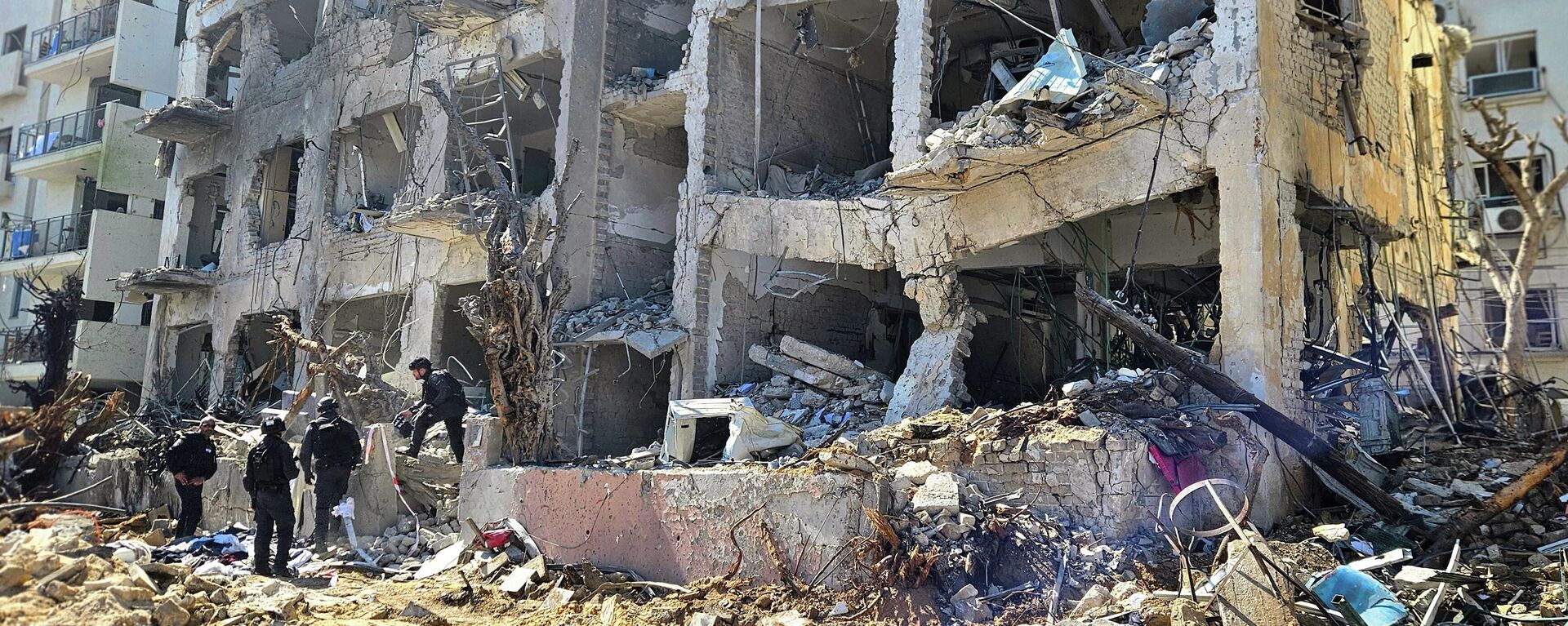 特拉维夫。伊朗对以色列领土实施了报复性导弹打击 - 俄罗斯卫星通讯社, 1920, 02.03.2026