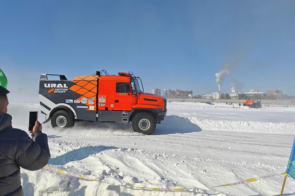 “冰超”2026中俄国际冬季体育系列比赛在黑河举行 - 俄罗斯卫星通讯社