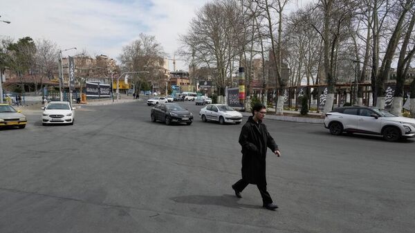 俄专家：美国企图更迭伊朗政权不过是商业投机 - 俄罗斯卫星通讯社