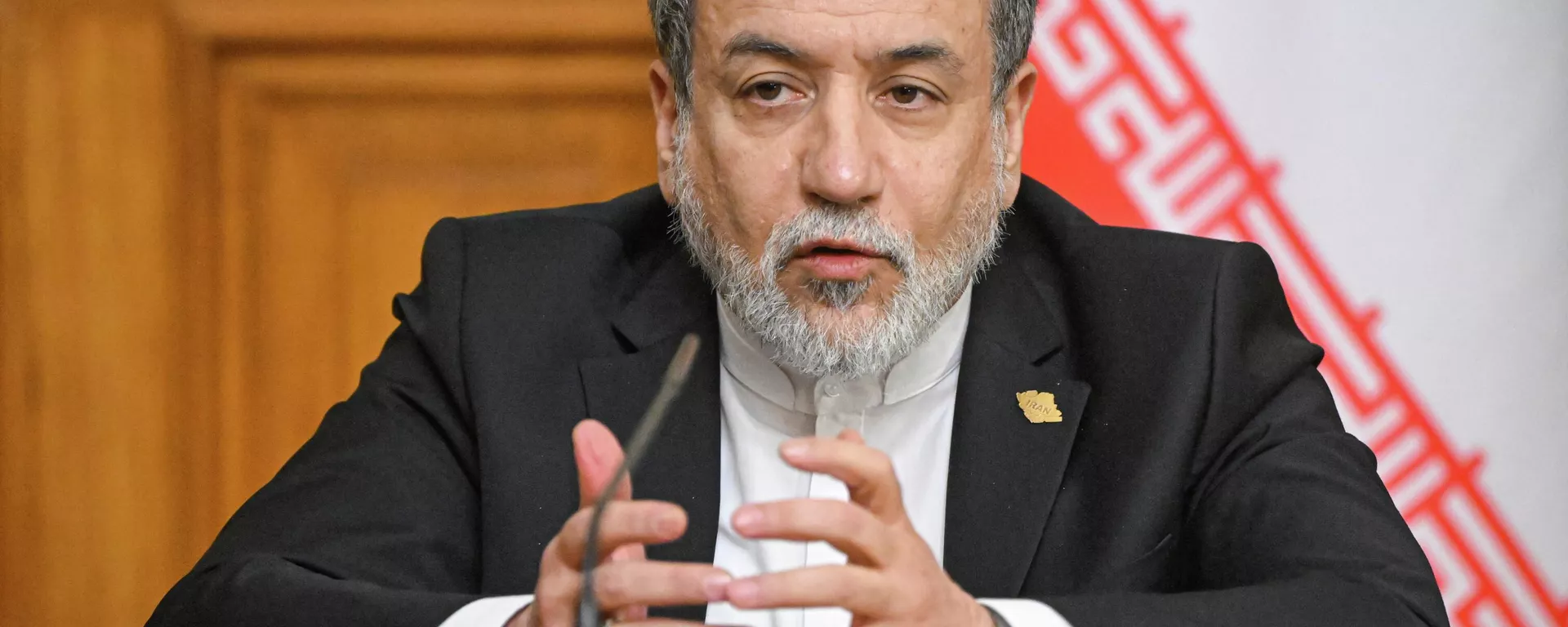 伊朗外交部长阿巴斯·阿拉格奇 - 俄罗斯卫星通讯社, 1920, 24.04.2026