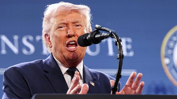 特朗普 - 俄羅斯衛星通訊社