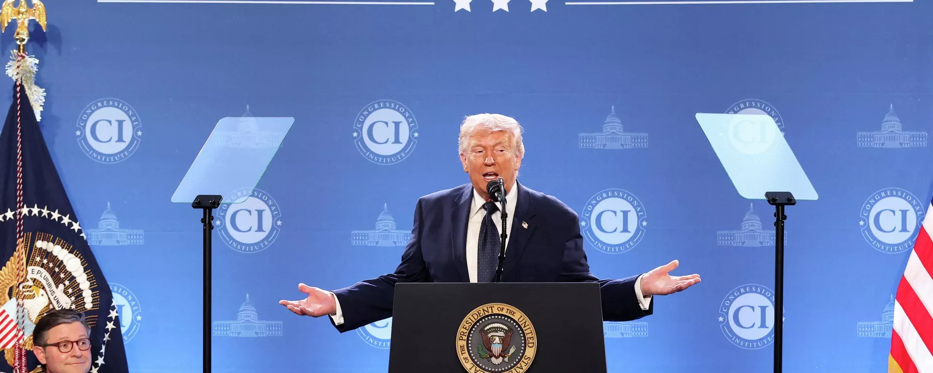 特朗普：美国不需要中东石油，伊朗也不再是威胁 - 俄罗斯卫星通讯社, 1920, 02.04.2026