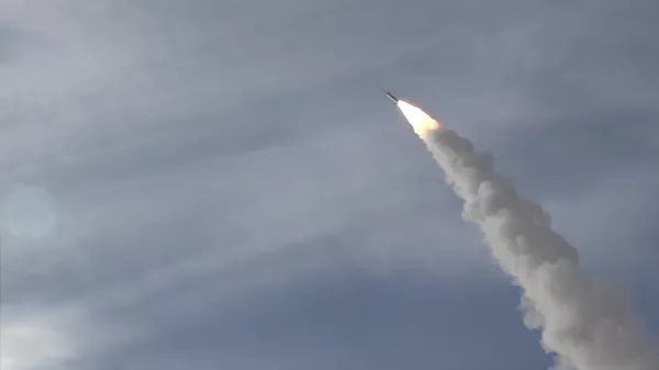 伊朗在美以伊冲突中首次使用塞吉尔中程导弹 - 俄罗斯卫星通讯社