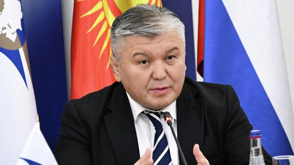 欧亚经济委员会能源与基础设施事务委员（部长）阿尔兹别克·科若舍夫 - 俄罗斯卫星通讯社