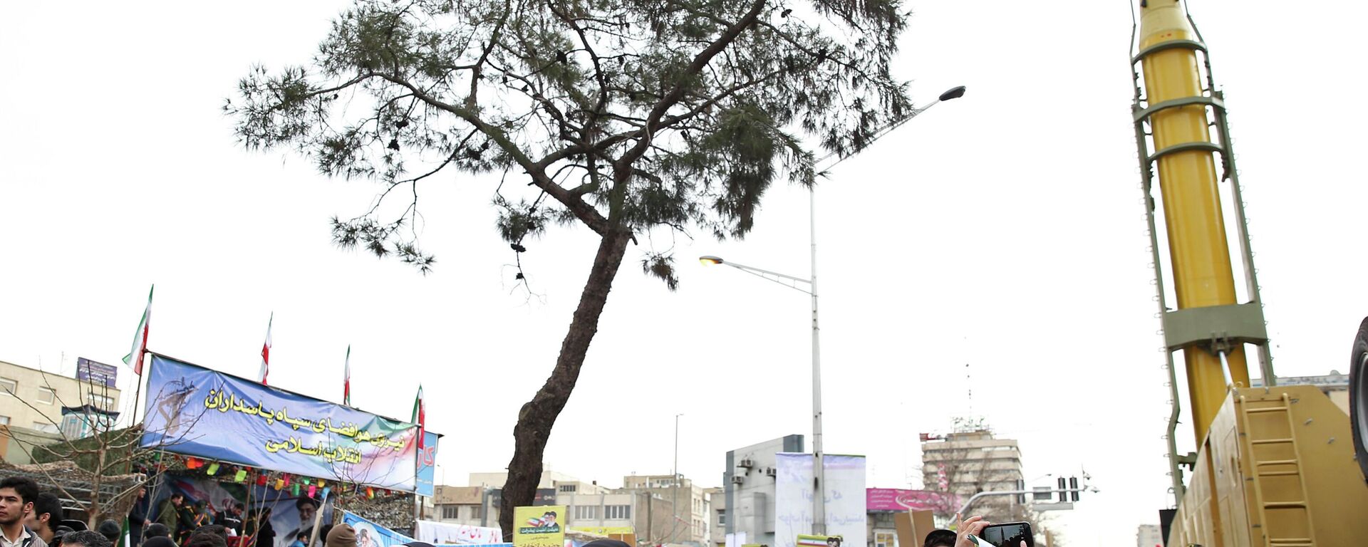 伊朗外交官：伊方要求赔偿损失并解除制裁 - 俄罗斯卫星通讯社, 1920, 02.04.2026