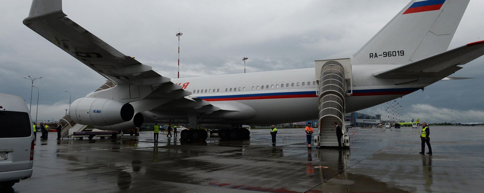 “俄罗斯”特种飞行大队伊尔-96-300飞机 - 俄罗斯卫星通讯社, 1920, 26.03.2026