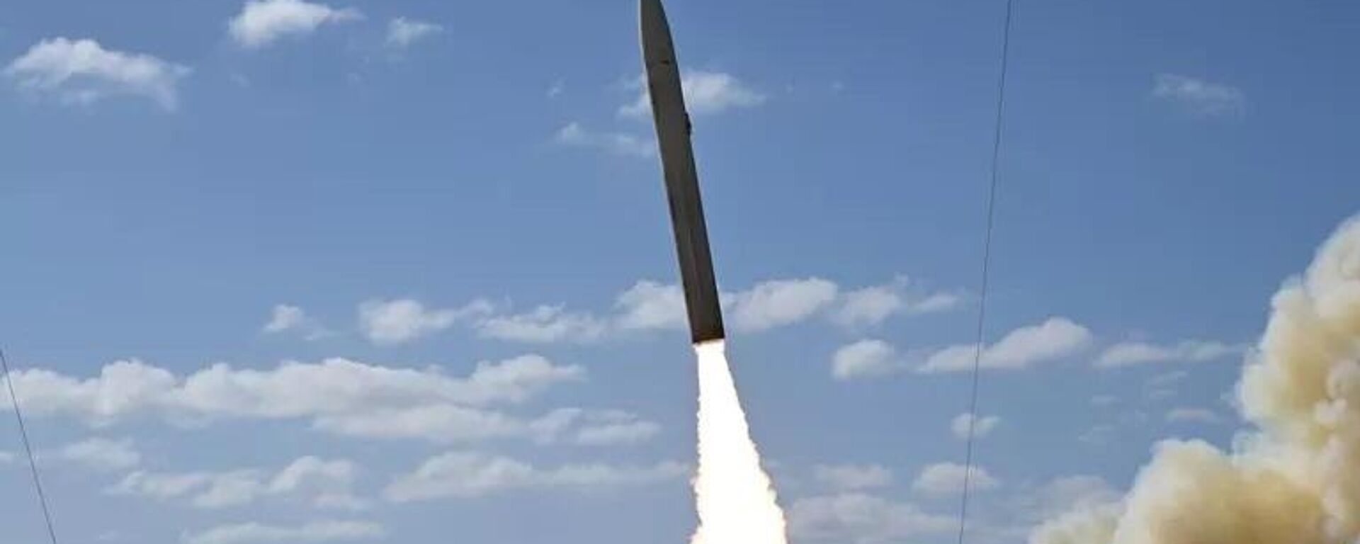 媒体：美国袭击伊朗拉默尔德市小学时首次使用新型PrSM导弹 - 俄罗斯卫星通讯社, 1920, 30.03.2026