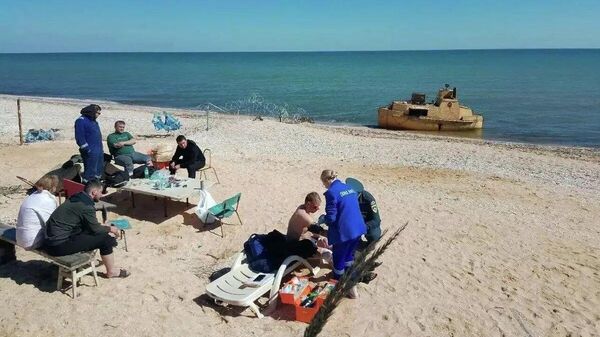 在亞速海遭到烏克蘭無人機攻擊的乾貨船的船員離開沈沒的船隻並抵達海岸 - 俄羅斯衛星通訊社