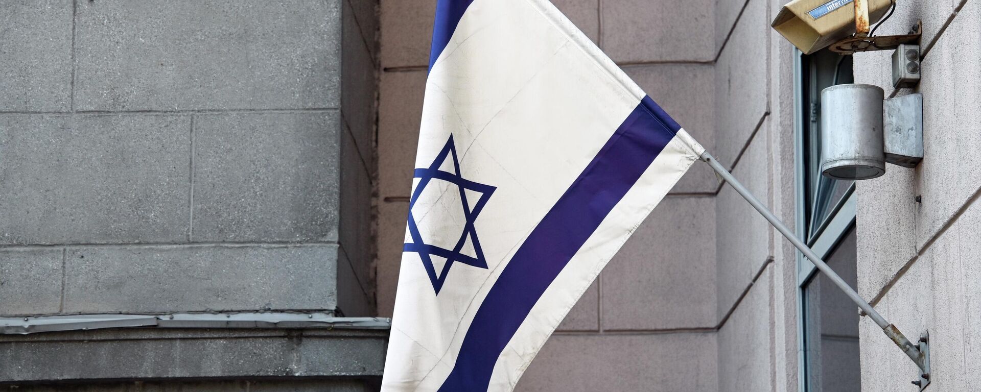 土媒：袭击以色列驻伊斯坦布尔领事馆的两人被击毙 一人受伤 - 俄罗斯卫星通讯社, 1920, 07.04.2026