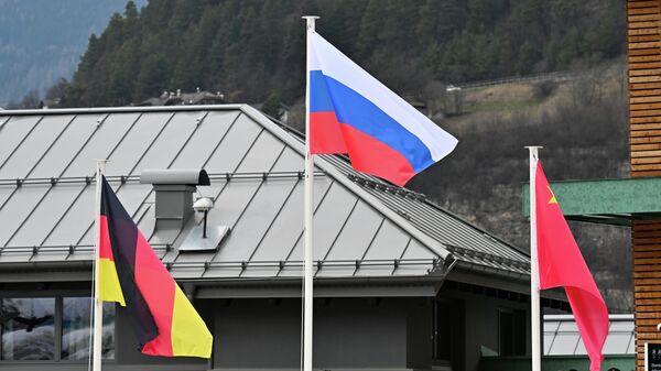 世界泳联允许代表俄罗斯参赛的成年运动员在比赛中使用国旗和国歌 - 俄罗斯卫星通讯社