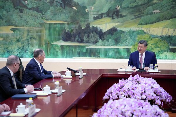 習近平在北京會見拉夫羅夫。 習近平在北京會見拉夫羅夫。 - 俄羅斯衛星通訊社