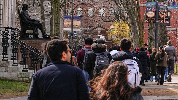 民调：对中国持肯定态度的美国人数量与2023年相比增加近2倍 - 俄罗斯卫星通讯社