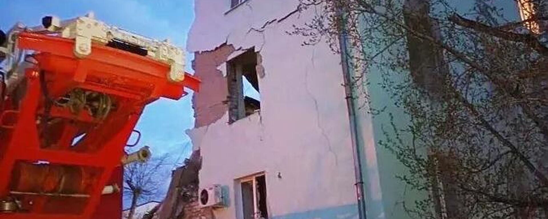 俄偵委：塞茲蘭市記錄到至少11架烏軍無人機墜落且爆炸 - 俄羅斯衛星通訊社, 1920, 22.04.2026