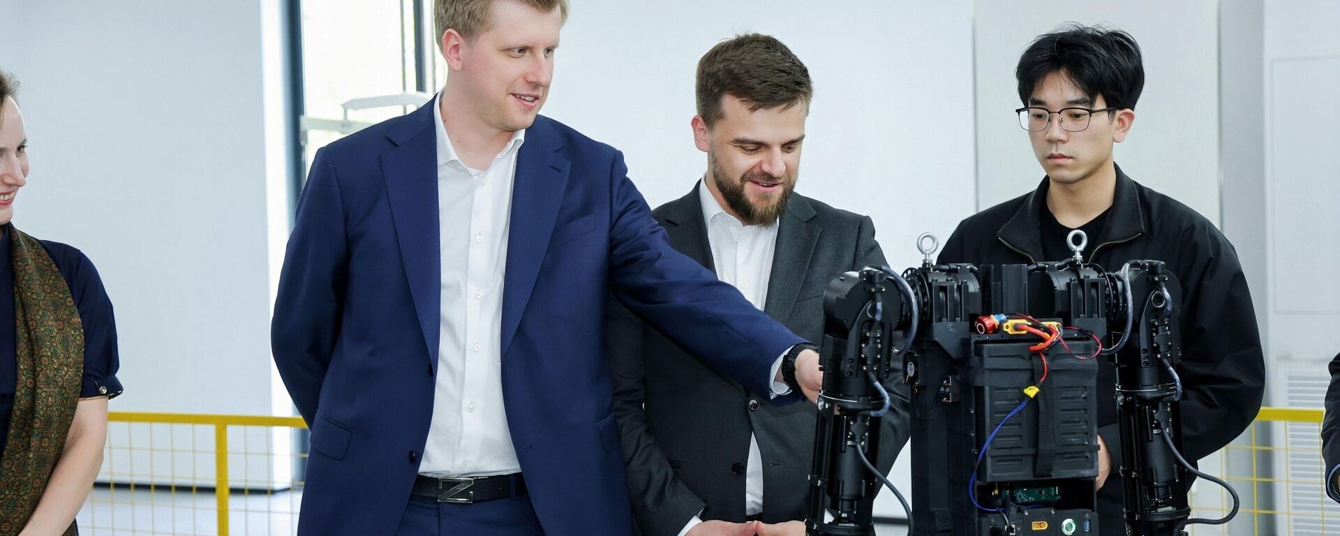 莫斯科代表团评估中国机器人的工业潜力 - 俄罗斯卫星通讯社, 1920, 28.04.2026