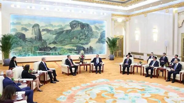 李强会见美国国会参议员代表团 - 俄罗斯卫星通讯社