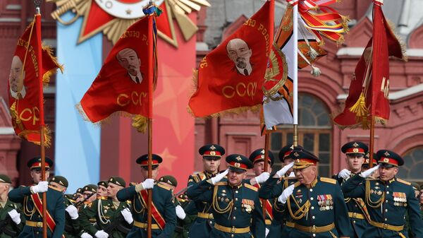中使馆代表出席莫斯科胜利日阅兵：共同捍卫历史记忆，抵制篡改企图 - 俄罗斯卫星通讯社