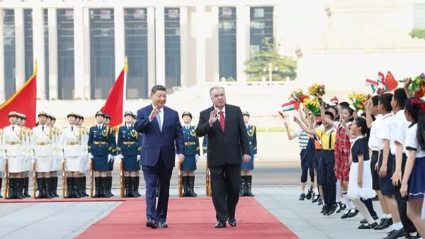 习近平同塔吉克斯坦总统拉赫蒙会谈 - 俄罗斯卫星通讯社