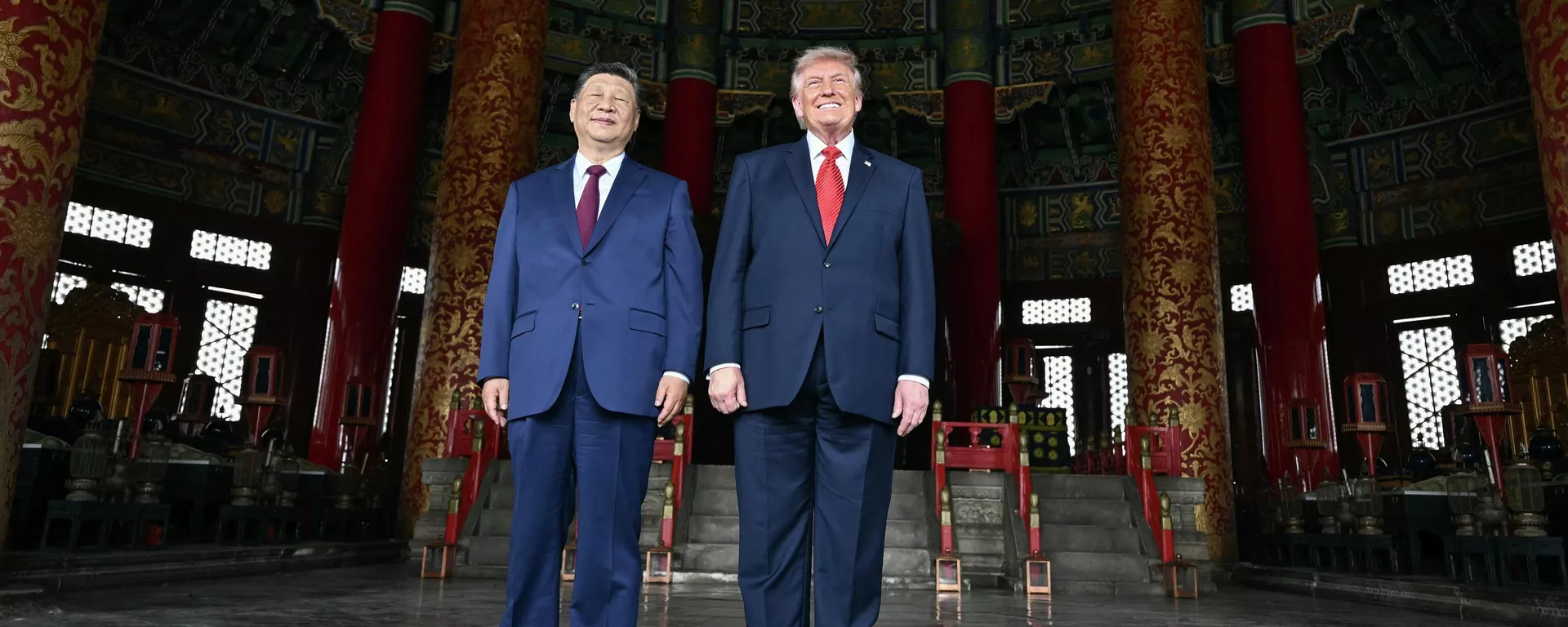 习近平同美国总统特朗普参观天坛 - 俄罗斯卫星通讯社, 1920, 14.05.2026