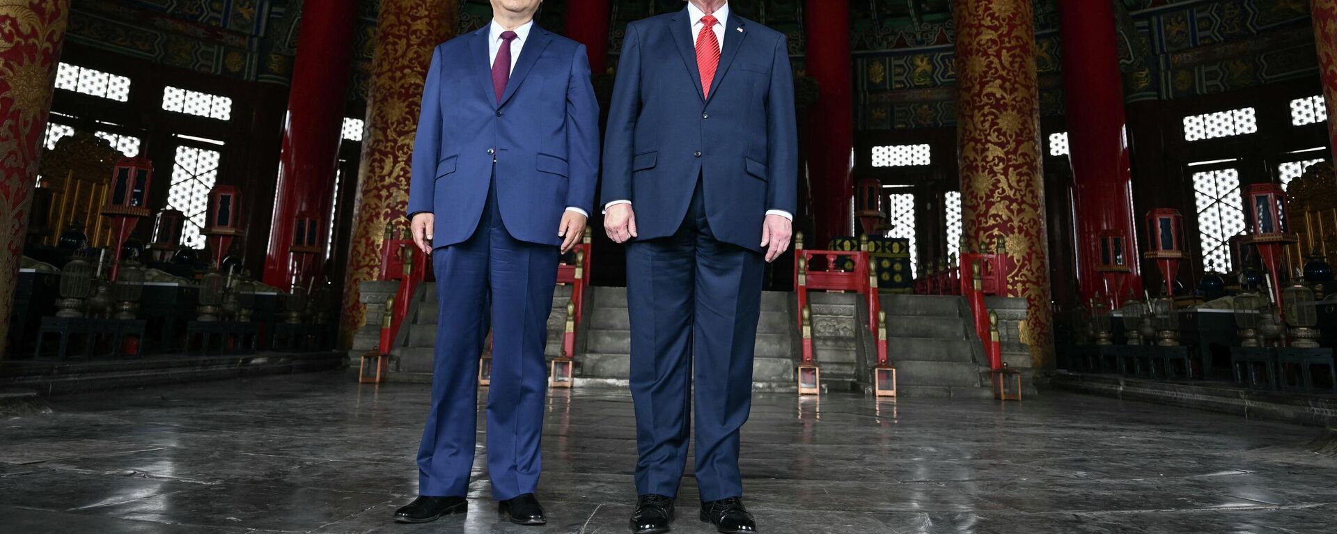 习近平同美国总统特朗普参观天坛 - 俄罗斯卫星通讯社, 1920, 14.05.2026