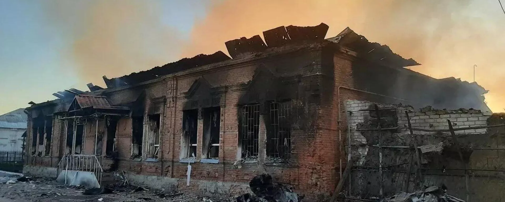卢甘斯克卫生部：乌军袭击校舍致40人受伤 其中14人未成年 - 世界报道, 1920, 22.05.2026
