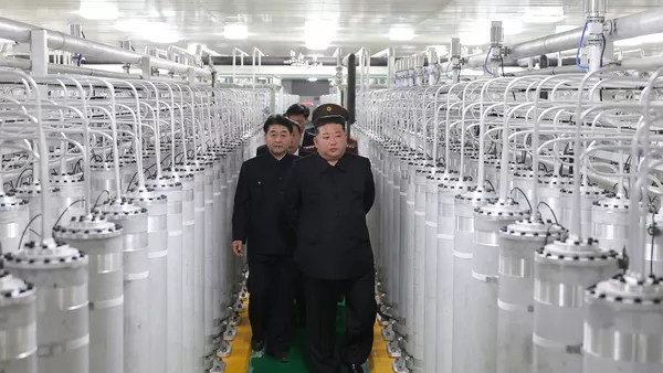 金正恩视察新投产的核物质厂 - 俄罗斯卫星通讯社