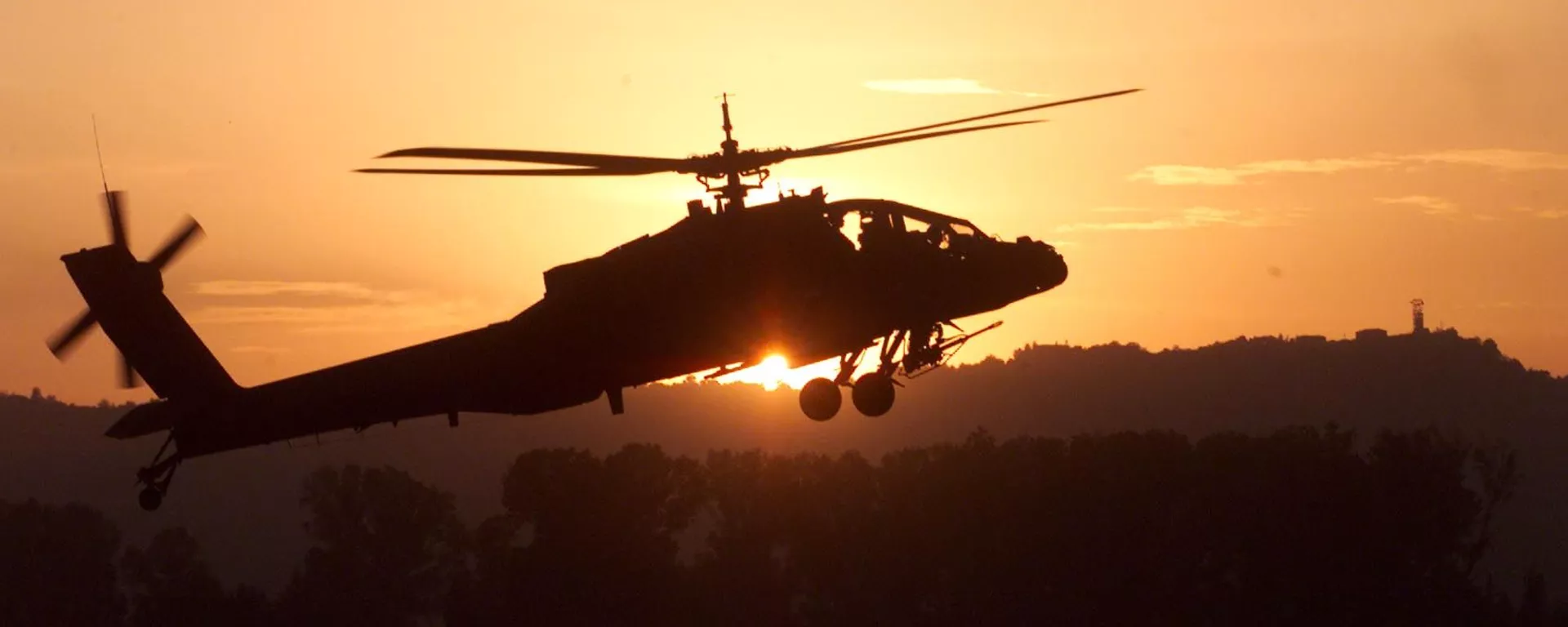 AH-64“阿帕奇”直升机 - 俄罗斯卫星通讯社, 1920, 10.06.2026