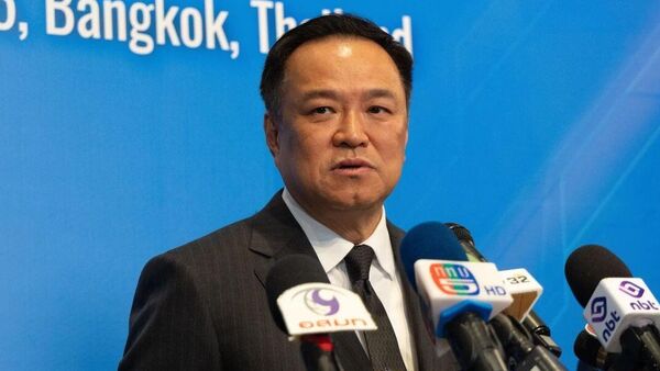 泰国总理阿努廷·参威拉军 - 俄罗斯卫星通讯社