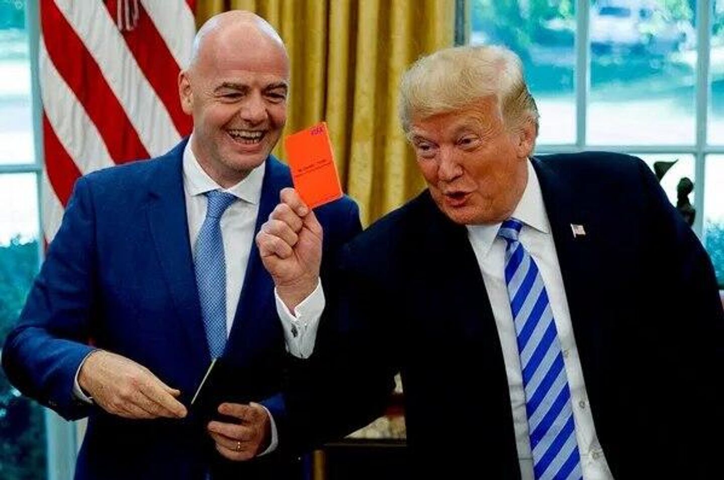 国际足联主席 Gianni Infantino 与美国总统 Donald Trump 于2018年8月28日在华盛顿白宫椭圆形办公室 国际足联主席 Gianni Infantino 与美国总统 Donald Trump 于2018年8月28日在华盛顿白宫椭圆形办公室 - 俄罗斯卫星通讯社