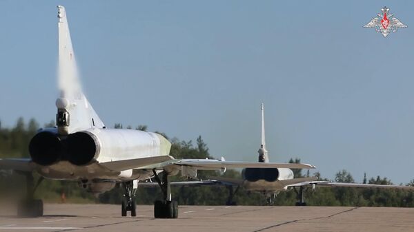 俄空天军轰炸机在波罗的海中立水域上空完成例行飞行 - 俄罗斯卫星通讯社