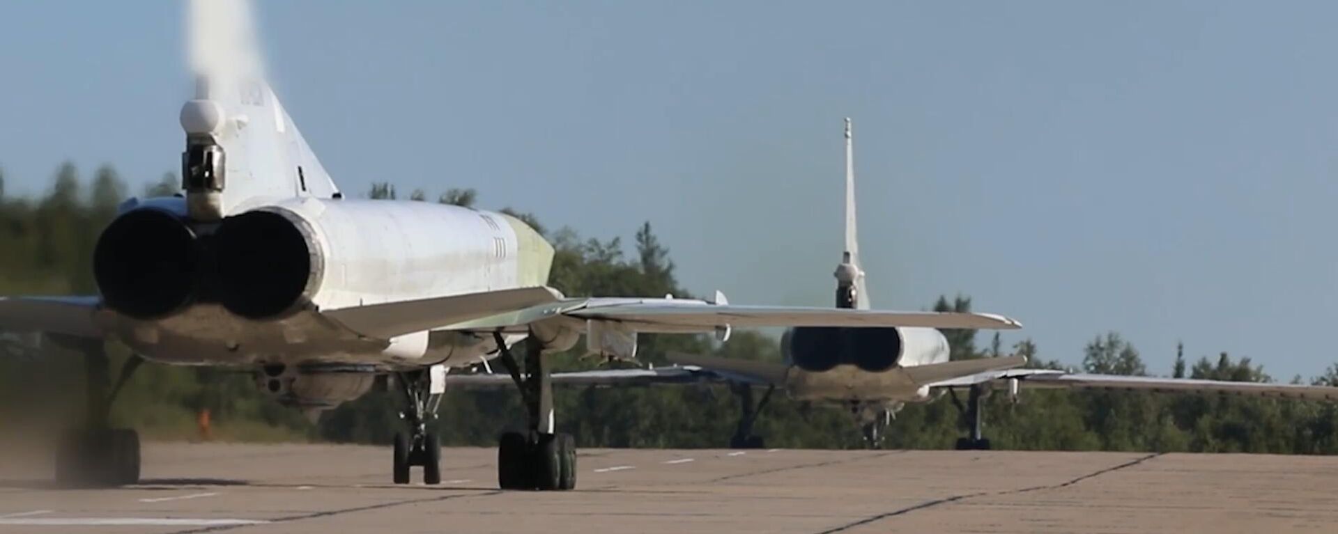 俄空天軍轟炸機在波羅的海中立水域上空完成例行飛行 - 俄羅斯衛星通訊社, 1920, 21.07.2026