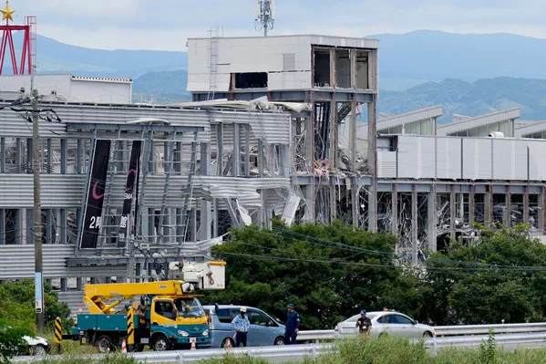 因地震后爆炸而受损的永旺购物中心,摄于熊本县嘉岛町。 因地震后爆炸而受损的永旺购物中心,摄于熊本县嘉岛町。 - 俄罗斯卫星通讯社