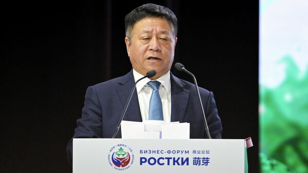 中国驻俄大使张汉晖在喀山“萌芽”国际论坛全体会议上发言表示 - 俄罗斯卫星通讯社