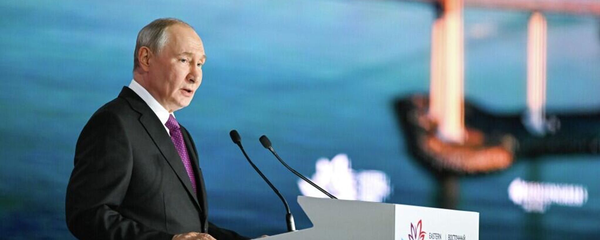 普京：自2027年1月1日起在远东和北极地区全面实行统一的企业优惠制度 - 俄罗斯卫星通讯社, 1920, 03.09.2026