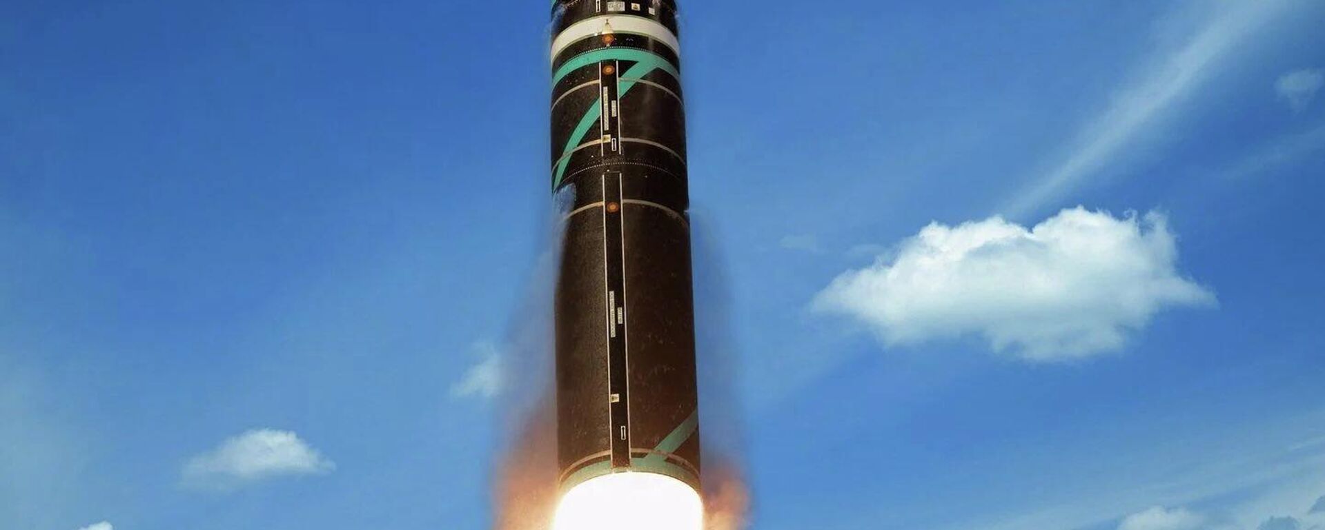 法国国防部：法国试射的弹道导弹落入大西洋北部 - 俄罗斯卫星通讯社, 1920, 06.10.2026