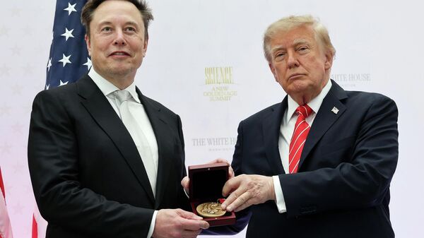 特朗普：马斯克是当代爱迪生，是美国国宝   - 俄罗斯卫星通讯社