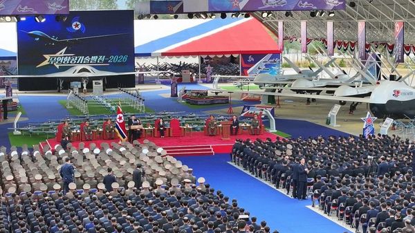 金正恩呼吁加速发展人工智能无人武器装备 - 俄罗斯卫星通讯社