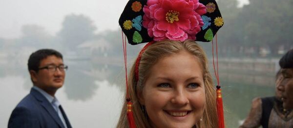 中俄青年友好交流年:中期成果 中俄青年友好交流年:中期成果 - 俄罗斯卫星通讯社