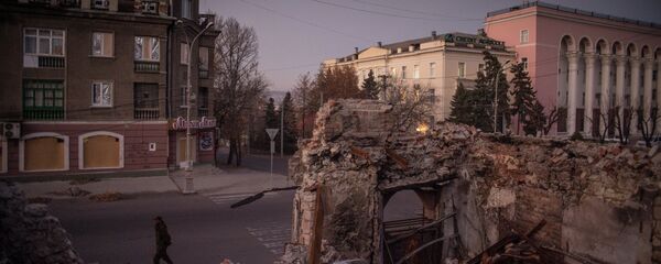 卢甘斯克人民共和国声明，只有在基辅方面遵守所有明斯克协议条款后，才能就回归乌克兰问题作出决议 - 俄罗斯卫星通讯社