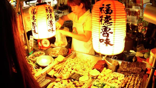 華媒：農藥和化學污染物是導致中國食品污染的主因 - 俄羅斯衛星通訊社