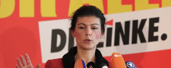 德议员将美国空袭阿富汗等国与巴黎恐怖袭击相提并论 - 俄罗斯卫星通讯社