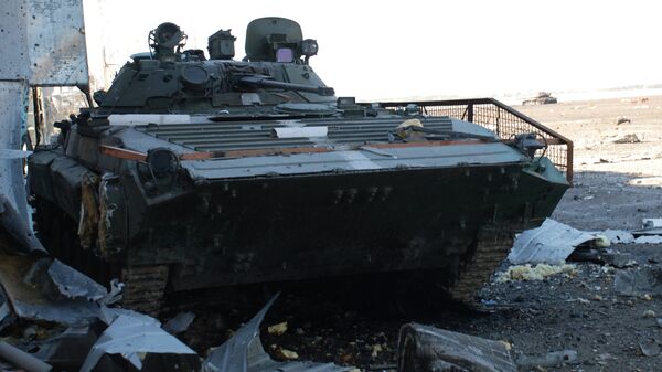 顿涅茨克共和国称乌军出动坦克进攻当地机场 - 俄罗斯卫星通讯社
