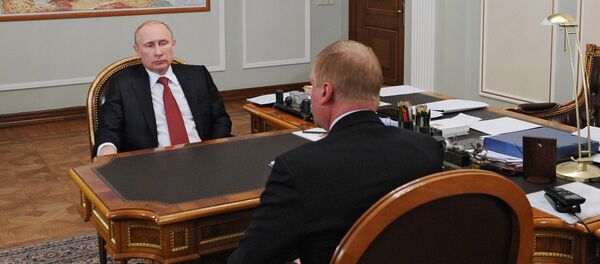 弗拉基米爾∙普京和阿納托利∙丘拜斯 弗拉基米爾∙普京和阿納托利∙丘拜斯 - 俄羅斯衛星通訊社