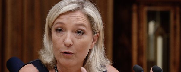 法国总统候选人勒庞抵达莫斯科 - 俄罗斯卫星通讯社