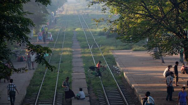 日本建设柬埔寨至缅甸快速铁路干线，经由泰国 - 俄罗斯卫星通讯社