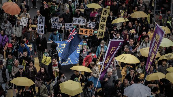 數千名香港人走上街頭舉行支持民主遊行示威 - 俄羅斯衛星通訊社