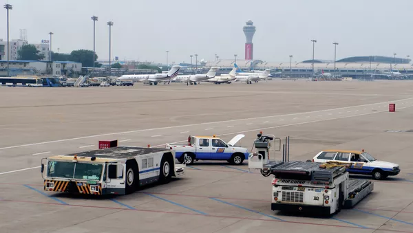 中國春秋航空公司恢復了在飛機上設站票的想法 - 俄羅斯衛星通訊社